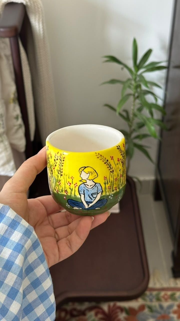 لعيونها بس لعيونها